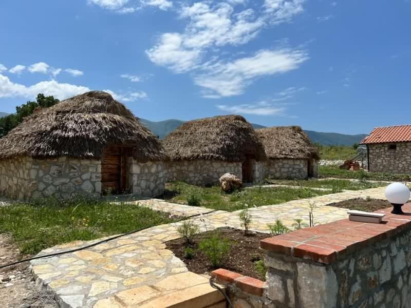 Sofra E Vjeter Sofo Tragjas I Vjeter Otel Dış mekan fotoğraf